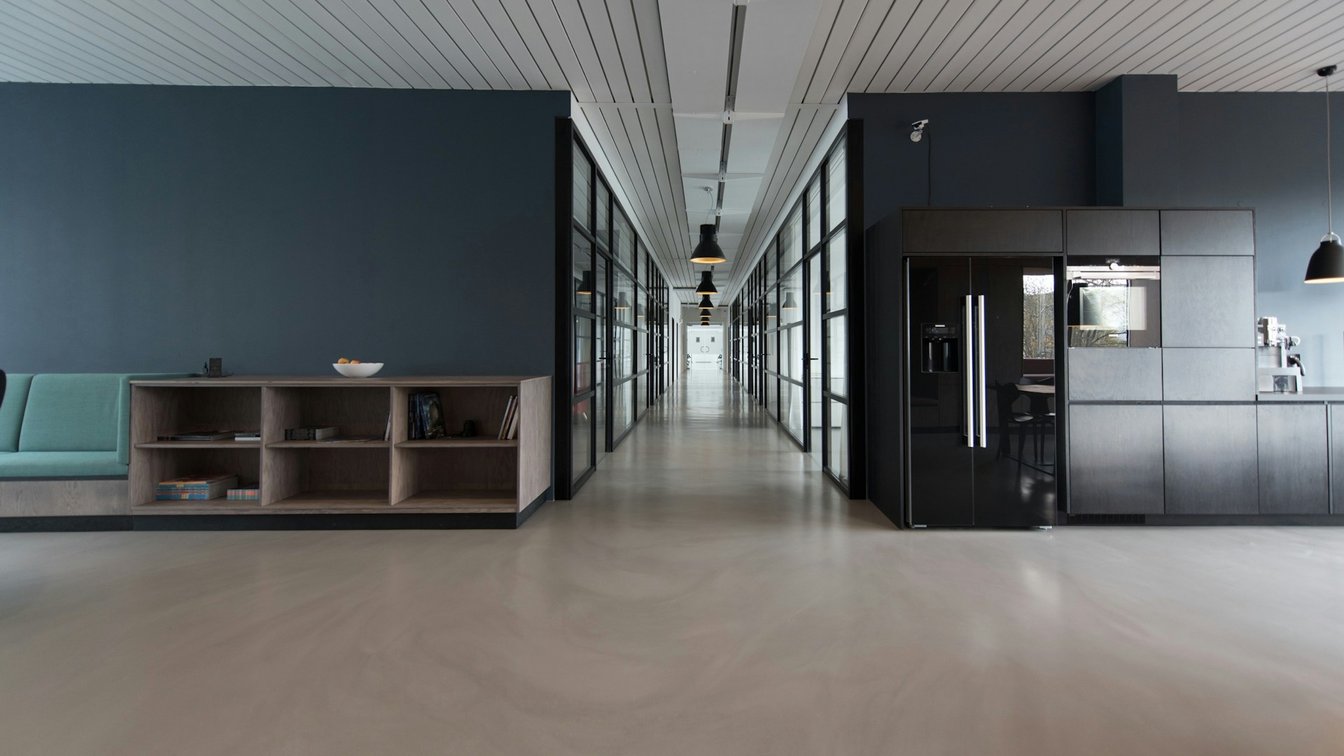 Professional office furniture services